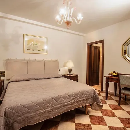 Gasthof Anzolo Palace - & Venedig