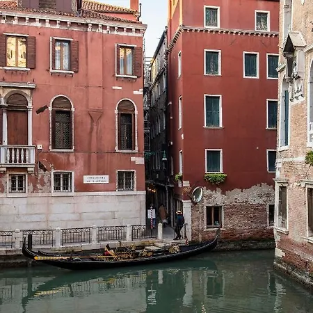 Anzolo Palace - & 2* Venedig