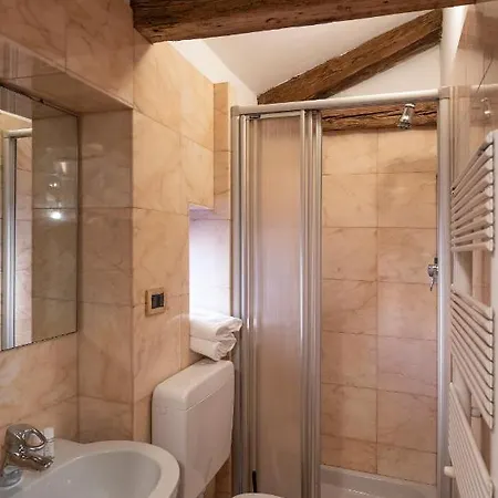 Anzolo Palace - & 2* Venedig