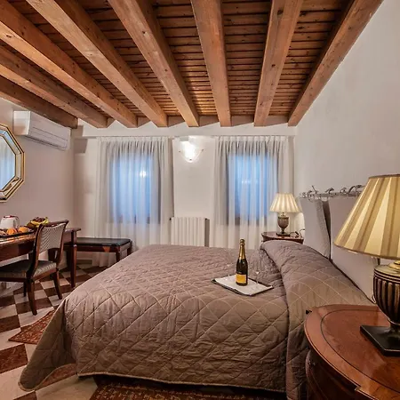 Gasthof Anzolo Palace - &