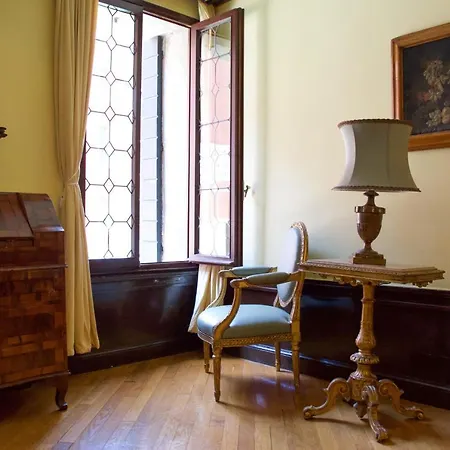 Гостевой дом Anzolo Palace - & 3*