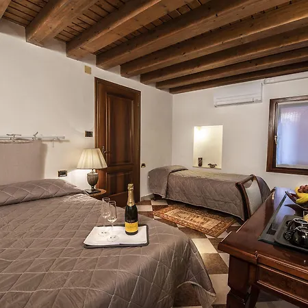 Anzolo Palace - & 3* Венеция