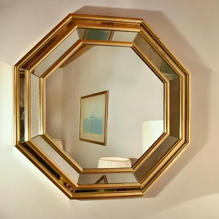 Anzolo Palace - & Гостевой дом