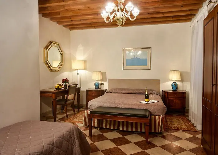 Anzolo Palace - & 3*