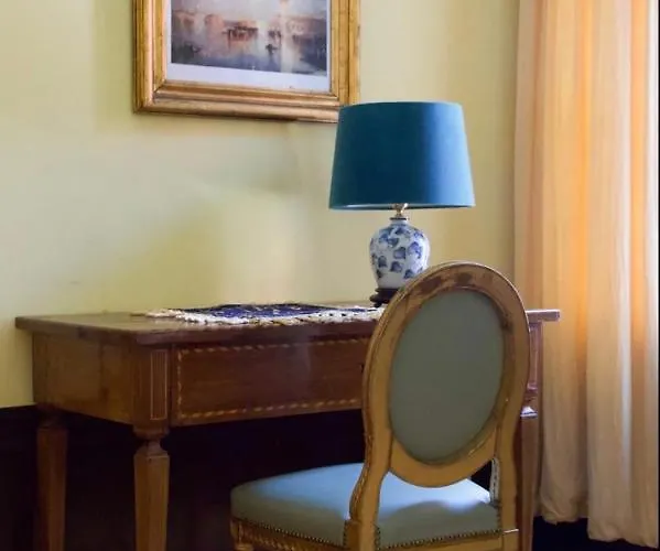 Anzolo Palace - & 3*