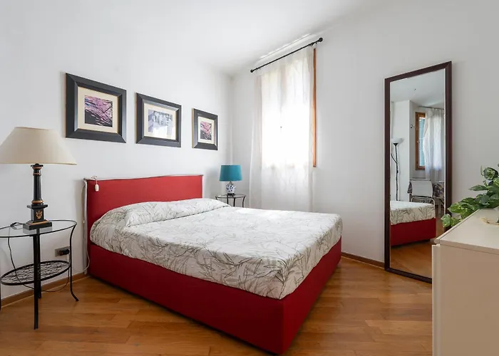 Anzolo Palace - & 3*