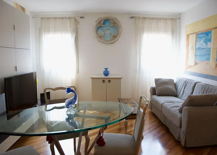 Pensión Anzolo Palace - & 3*