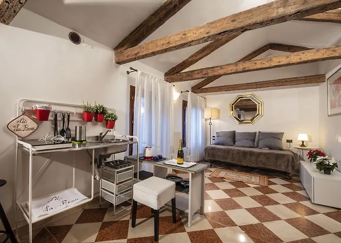 Anzolo Palace - & Pensión 3*