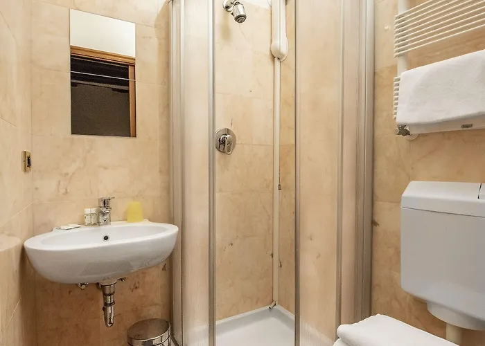 Anzolo Palace - & 3*