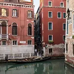 Anzolo Palace - & 3* Venetië