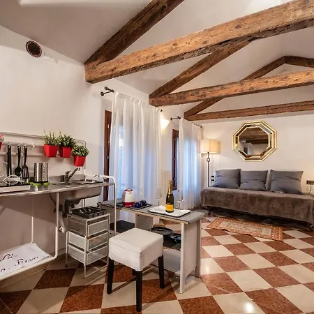 Anzolo Palace - & 2* Venedig